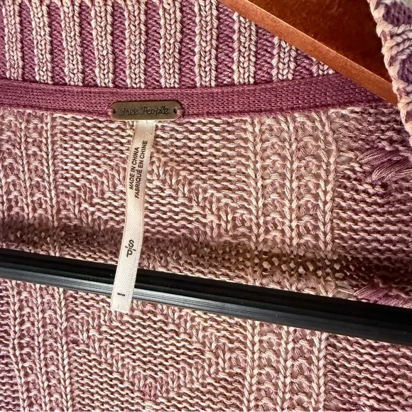 Free People All Washed Out Knit Cardigan Asymmetrical Hem Open Front Size Small - Picture 6 of 11